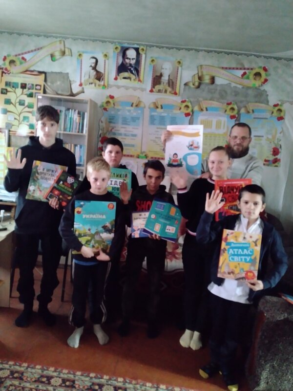Shandryholivska Village Library 10.jpg