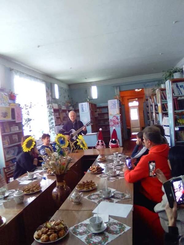 Makariv Children_s Library 2.jpg